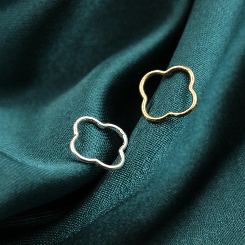 10mm Four-Leaf Clover Jump Rin – Sterling Silver Ring Bewertung und Preis